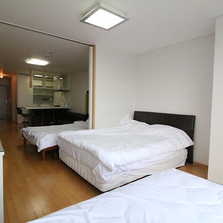 Gangnam Galaxy Lux Apt 과천 외부 사진