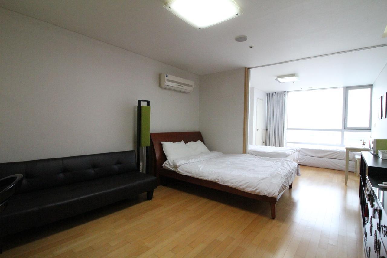 Gangnam Galaxy Lux Apt 과천 외부 사진